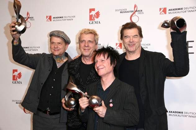Andreas von Holst, Andreas Meurer, Vom Ritchie and Campino from Die Toten Hosen at GEMAs 16 German Music Writers Award 2025 at The Ritz Carlton Hotel Berlin, 27 02 2025 Foto:xN.xKubelkax xFuturexImagex musikautorenpreis_5340