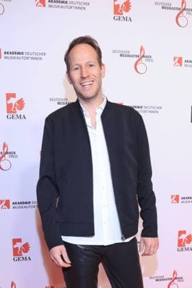 27 02 2025 , Tobias Reitz on the red carpet for the German Music Author Award 2025, The Ritz Carlton, Berlin, Berlin