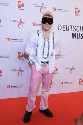 27 02 205, Ski Aggu on the red carpet for the German Music Author Award 2025, The Ritz Carlton, Berlin, Berlin