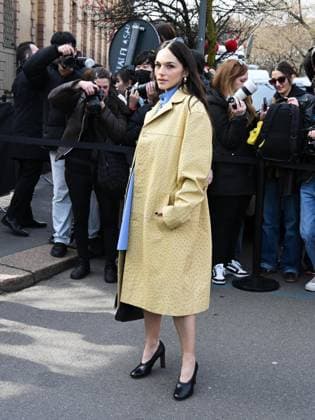 Milan, Milan Women s Fashion Week: Fall Winter 2025 - Tod s Fashion Show - Arrivals Milan, Milan Women s Fashion Week: Fall Winter 2025 - Tod s Fashion Show - Arrivals. In the photo Emanuela Postacchini Milan  Copyright: xIPA ABACAx
