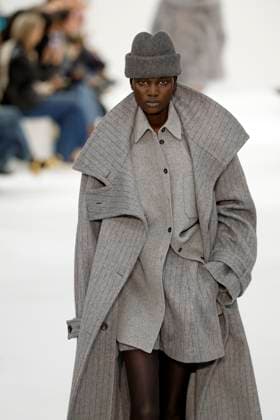 Sportmax Ready to wear fall winter 2025:26 MILAN February 2025 Sportmax Ready to wear fall winter 2025:26 MILAN February 2025, Credit:Zeppelin Avalon  Copyright: xZeppelinx xAvalonx 0970144513