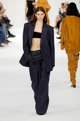 Sportmax Ready to wear fall winter 2025:26 MILAN February 2025 Sportmax Ready to wear fall winter 2025:26 MILAN February 2025, Credit:Zeppelin Avalon  Copyright: xZeppelinx xAvalonx 0970145839
