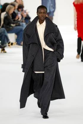 Sportmax Ready to wear fall winter 2025:26 MILAN February 2025 Sportmax Ready to wear fall winter 2025:26 MILAN February 2025, Credit:Zeppelin Avalon  Copyright: xZeppelinx xAvalonx 0970145945