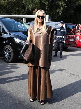 Milan, Milan Women s Fashion Week: Fall Winter 2025 - Tod s Fashion Show - Arrivals Milan, Milan Women s Fashion Week: Fall Winter 2025 - Tod s Fashion Show - Arrivals. Pictured Leonie Hanne Milan  Copyright: xIPA ABACAx
