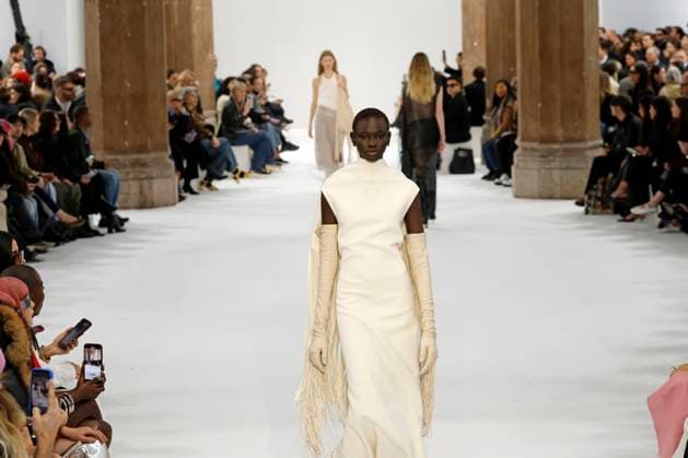 Sportmax Ready to wear fall winter 2025:26 MILAN February 2025 Sportmax Ready to wear fall winter 2025:26 MILAN February 2025, Credit:Zeppelin Avalon  Copyright: xZeppelinx xAvalonx 0970145264