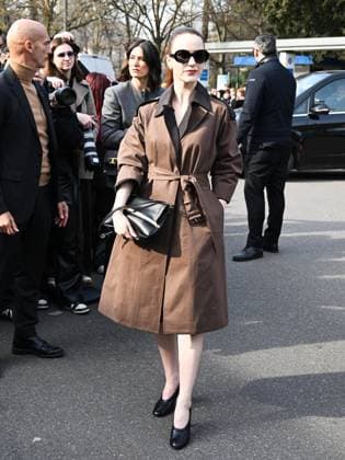 Milan: Milan, Milan Women s Fashion Week: Fall Winter 2025 - Tod s Fashion Show - Arrivals. Pictured: Rachel Brosnahan Milan  - ZUMAp169 20250228_zea_p169_787 Copyright: xManuelexMangiarottix