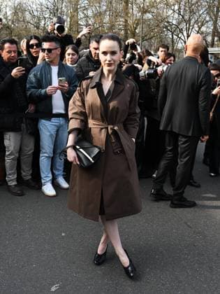 Milan: Milan, Milan Women s Fashion Week: Fall Winter 2025 - Tod s Fashion Show - Arrivals. Pictured: Rachel Brosnahan Milan  - ZUMAp169 20250228_zea_p169_788 Copyright: xManuelexMangiarottix