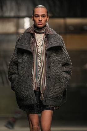 Milan, Milan Women s Fashion Week: Fall Winter 2025 26 - Women s Fashion, Fall Winter 2025 26 - Missoni fashion show - catwalk in the photo: Model  Copyright: xRiccardoxGIordanox xipa-agency.netx xRiccardoxGIordanox IPA_Agency_IPA54702958