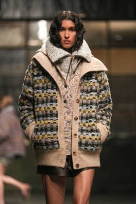 Milan, Milan Women s Fashion Week: Fall Winter 2025 26 - Women s Fashion, Fall Winter 2025 26 - Missoni fashion show - catwalk in the photo: Model  Copyright: xRiccardoxGIordanox xipa-agency.netx xRiccardoxGIordanox IPA_Agency_IPA54707924
