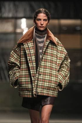 Milan, Milan Women s Fashion Week: Fall Winter 2025 26 - Women s Fashion, Fall Winter 2025 26 - Missoni fashion show - catwalk in the photo: Model  Copyright: xRiccardoxGIordanox xipa-agency.netx xRiccardoxGIordanox IPA_Agency_IPA54707928