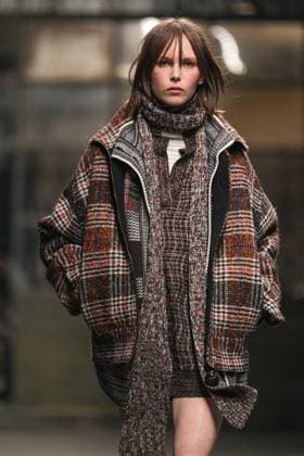 Milan, Milan Women s Fashion Week: Fall Winter 2025 26 - Women s Fashion, Fall Winter 2025 26 - Missoni fashion show - catwalk in the photo: Model  Copyright: xRiccardoxGIordanox xipa-agency.netx xRiccardoxGIordanox IPA_Agency_IPA54707945