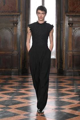 Milan, Milan Women s Fashion Week: Fall Winter 2025 - Women s Fashion, Fall Winter 2025.- Institution by Galib Gassanoff fashion show - catwalk. in the photo: model  Copyright: xSimonaxChiocciax xipa-agency.netx xSimonaxChiocciax IPA_Agency_IPA54709192