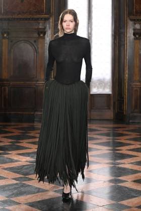 Milan, Milan Women s Fashion Week: Fall Winter 2025 - Women s Fashion, Fall Winter 2025.- Institution by Galib Gassanoff fashion show - catwalk. in the photo: model  Copyright: xSimonaxChiocciax xipa-agency.netx xSimonaxChiocciax IPA_Agency_IPA54709214