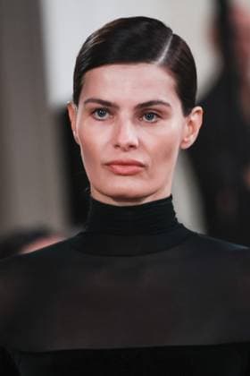 Milan, Milan Women s Fashion Week: Fall Winter 2025 - Women s Fashion, Fall Winter 2025 - Elisabetta Franchi Fashion Show - Catwalk. In the photo: Model Isabeli Fontana  Copyright: xAlessandroxBremecx xipa-agency.netx xx IPA_Agency_IPA54712901