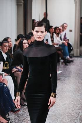 Milan, Milan Women s Fashion Week: Fall Winter 2025 - Women s Fashion, Fall Winter 2025 - Elisabetta Franchi Fashion Show - Catwalk. In the photo: Model Isabeli Fontana  Copyright: xAlessandroxBremecx xipa-agency.netx xx IPA_Agency_IPA54712938