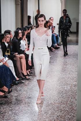 Milan, Milan Women s Fashion Week: Fall Winter 2025 - Women s Fashion, Fall Winter 2025 - Elisabetta Franchi Fashion Show - Catwalk. In the photo: Model  Copyright: xAlessandroxBremecx xipa-agency.netx xx IPA_Agency_IPA54713125