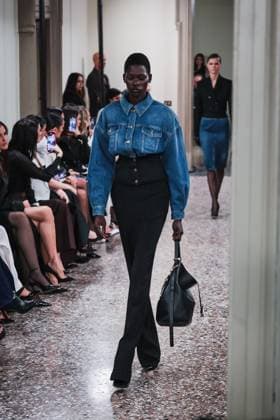 Milan, Milan Women s Fashion Week: Fall Winter 2025 - Women s Fashion, Fall Winter 2025 - Elisabetta Franchi Fashion Show - Catwalk. In the photo: Model  Copyright: xAlessandroxBremecx xipa-agency.netx xx IPA_Agency_IPA54713178