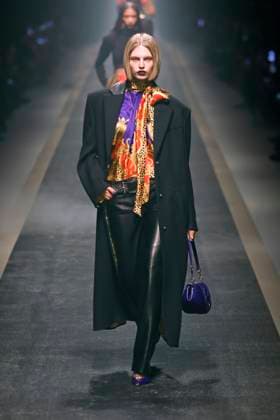 Versace Ready to wear fall winter 2025:26 MILAN February 2025 Versace Ready to wear fall winter 2025:26 MILAN February 2025, Credit:Zeppelin Avalon  Copyright: xZeppelinx xAvalonx 0970441229