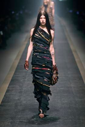 Versace Ready to wear fall winter 2025:26 MILAN February 2025 Versace Ready to wear fall winter 2025:26 MILAN February 2025, Credit:Zeppelin Avalon  Copyright: xZeppelinx xAvalonx 0970444064