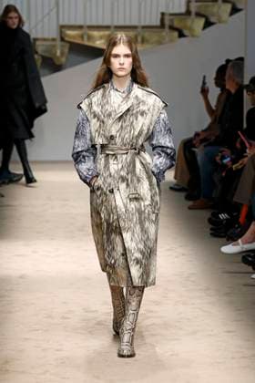 Tods Ready to wear fall winter 2025:26 MILAN February 2025 Tods Ready to wear fall winter 2025:26 MILAN February 2025, Credit:Zeppelin Avalon  Copyright: xZeppelinx xAvalonx 0970445460