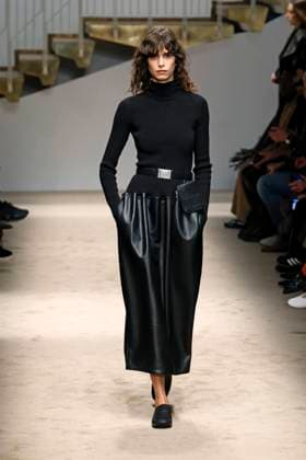 Tods Ready to wear fall winter 2025:26 MILAN February 2025 Tods Ready to wear fall winter 2025:26 MILAN February 2025, Credit:Zeppelin Avalon  Copyright: xZeppelinx xAvalonx 0970446429