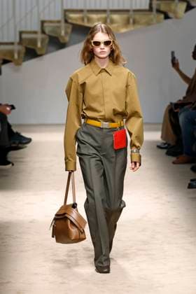 Tods Ready to wear fall winter 2025:26 MILAN February 2025 Tods Ready to wear fall winter 2025:26 MILAN February 2025, Credit:Zeppelin Avalon  Copyright: xZeppelinx xAvalonx 0970444837