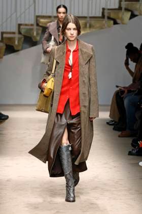 Tods Ready to wear fall winter 2025:26 MILAN February 2025 Tods Ready to wear fall winter 2025:26 MILAN February 2025, Credit:Zeppelin Avalon  Copyright: xZeppelinx xAvalonx 0970445020