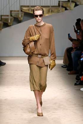 Tods Ready to wear fall winter 2025:26 MILAN February 2025 Tods Ready to wear fall winter 2025:26 MILAN February 2025, Credit:Zeppelin Avalon  Copyright: xZeppelinx xAvalonx 0970445068