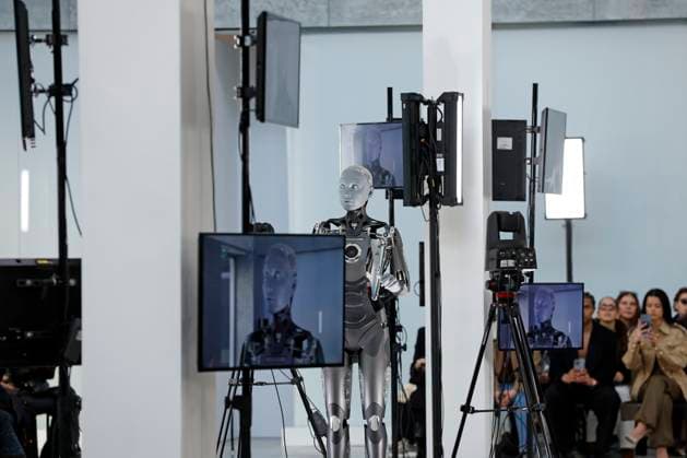 Giuseppe di Morabito Ready to wear fall winter 2025:26 MILAN February 2025 Giuseppe di Morabito Ready to wear fall winter 2025:26 MILAN February 2025, Credit:Zeppelin Avalon  Copyright: xZeppelinx xAvalonx 0970446712