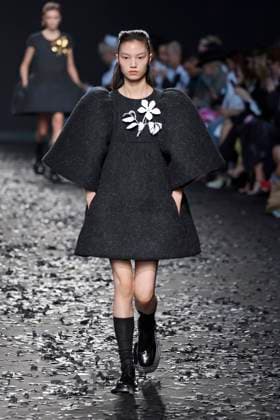 Moschino Ready to wear fall winter 2025:26 MILAN February 2025 Moschino Ready to wear fall winter 2025:26 MILAN February 2025, Credit:Zeppelin Avalon  Copyright: xZeppelinx xAvalonx 0970453127