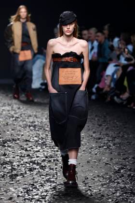 Moschino Ready to wear fall winter 2025:26 MILAN February 2025 Moschino Ready to wear fall winter 2025:26 MILAN February 2025, Credit:Zeppelin Avalon  Copyright: xZeppelinx xAvalonx 0970454967