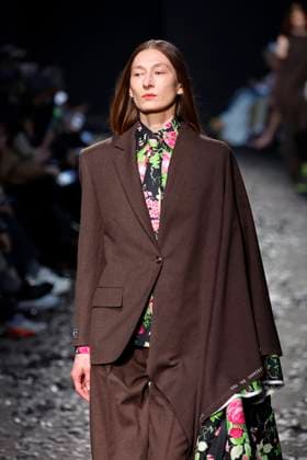 Moschino Ready to wear fall winter 2025:26 MILAN February 2025 Moschino Ready to wear fall winter 2025:26 MILAN February 2025, Credit:Zeppelin Avalon  Copyright: xZeppelinx xAvalonx 0970456499