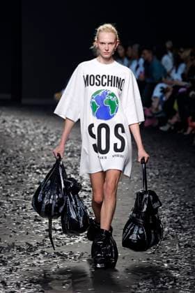 Moschino Ready to wear fall winter 2025:26 MILAN February 2025 Moschino Ready to wear fall winter 2025:26 MILAN February 2025, Credit:Zeppelin Avalon  Copyright: xZeppelinx xAvalonx 0970458437