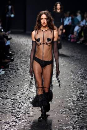 Moschino Ready to wear fall winter 2025:26 MILAN February 2025 Moschino Ready to wear fall winter 2025:26 MILAN February 2025, Credit:Zeppelin Avalon  Copyright: xZeppelinx xAvalonx 0970458069