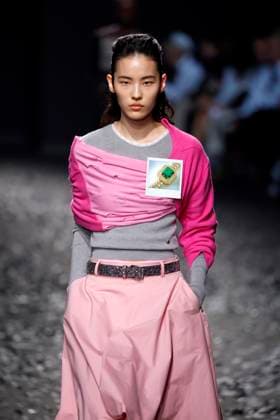 Moschino Ready to wear fall winter 2025:26 MILAN February 2025 Moschino Ready to wear fall winter 2025:26 MILAN February 2025, Credit:Zeppelin Avalon  Copyright: xZeppelinx xAvalonx 0970455730