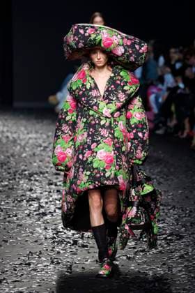 Moschino Ready to wear fall winter 2025:26 MILAN February 2025 Moschino Ready to wear fall winter 2025:26 MILAN February 2025, Credit:Zeppelin Avalon  Copyright: xZeppelinx xAvalonx 0970456334