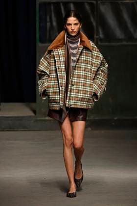 Missoni Ready to wear fall winter 2025:26 MILAN February 2025 Missoni Ready to wear fall winter 2025:26 MILAN February 2025, Credit:Zeppelin Avalon  Copyright: xZeppelinx xAvalonx 0970461917
