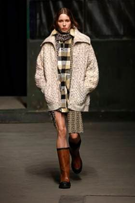 Missoni Ready to wear fall winter 2025:26 MILAN February 2025 Missoni Ready to wear fall winter 2025:26 MILAN February 2025, Credit:Zeppelin Avalon  Copyright: xZeppelinx xAvalonx 0970460495