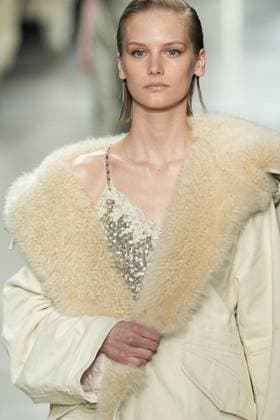 Milan, Milan Women s Fashion Week: Fall Winter 2025 26 - Women s Fashion, Fall Winter 2025 26 - Ermanno Scervino fashion show - fashion show in the photo: Model  Copyright: xRiccardoxGIordanox xipa-agency.netx xRiccardoxGiordanox IPA_Agency_IPA54734095
