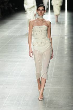 Milan, Italy: Milan, Milan Women s Fashion Week: Fall Winter 2025 26 - Women s Fashion, Fall Winter 2025 26 - Ermanno Scervino fashion show - fashion show in the photo: Model Milan Italy  - ZUMAp169 20250301_zea_p169_266 Copyright: xRiccardoxGIordanox