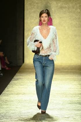 Milan, Italy: Milan, Milan Women s Fashion Week: Fall Winter 2025 - Women s Fashion, Fall Winter 2025.- Luisa Spagnoli fashion show - catwalk. in the photo: model Milan Italy  - ZUMAp169 20250301_zea_p169_419 Copyright: xSimonaxChiocciax