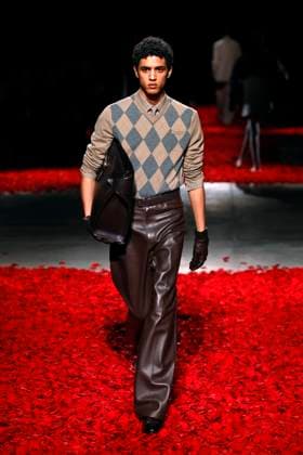 Salvatore Ferragamo Ready to wear fall winter 2025:26 MILAN February 2025 Salvatore Ferragamo Ready to wear fall winter 2025:26 MILAN February 2025, Credit:Zeppelin Avalon  Copyright: xZeppelinx xAvalonx 0970617631