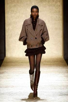 Luisa Spagnoli Ready to wear fall winter 2025:26 MILAN February 2025 Luisa Spagnoli Ready to wear fall winter 2025:26 MILAN February 2025, Credit:Zeppelin Avalon  Copyright: xZeppelinx xAvalonx 0970672862