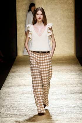 Luisa Spagnoli Ready to wear fall winter 2025:26 MILAN February 2025 Luisa Spagnoli Ready to wear fall winter 2025:26 MILAN February 2025, Credit:Zeppelin Avalon  Copyright: xZeppelinx xAvalonx 0970677297
