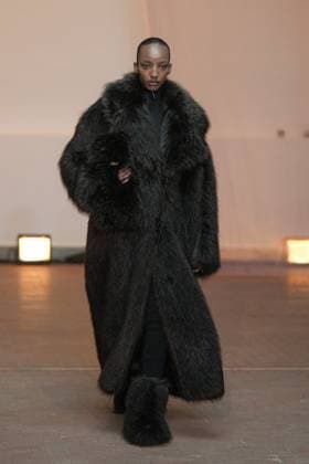 Milan, Milan Women s Fashion Week: Fall Winter 2025 26 - MSGM Fashion Show - Catwalk Milan, Milan Women s Fashion Week: Fall Winter 2025 26 - Women s Fashion, Fall Winter 2025 26 - MSGM fashion show - catwalk in the photo: Model MILAN Italy  Copyright: xIPA ABACAx