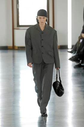 BALLY Ready to wear fall winter 2025:26 MILAN February 2025 BALLY Ready to wear fall winter 2025:26 MILAN February 2025, Credit:Zeppelin Avalon  Copyright: xZeppelinx xAvalonx 0970721390