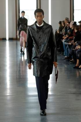 BALLY Ready to wear fall winter 2025:26 MILAN February 2025 BALLY Ready to wear fall winter 2025:26 MILAN February 2025, Credit:Zeppelin Avalon  Copyright: xZeppelinx xAvalonx 0970722038