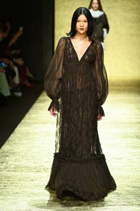 Milan, Milan Women s Fashion Week: Fall Winter 2025 - Women s Fashion, Fall Winter 2025.- Luisa Spagnoli fashion show - catwalk. in the photo: model  Copyright: xSimonaxChiocciax xipa-agency.netx xSimonaxChiocciax IPA_Agency_IPA54763933