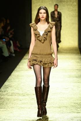 Milan, Milan Women s Fashion Week: Fall Winter 2025 - Women s Fashion, Fall Winter 2025.- Luisa Spagnoli fashion show - catwalk. in the photo: model  Copyright: xSimonaxChiocciax xipa-agency.netx xSimonaxChiocciax IPA_Agency_IPA54763953