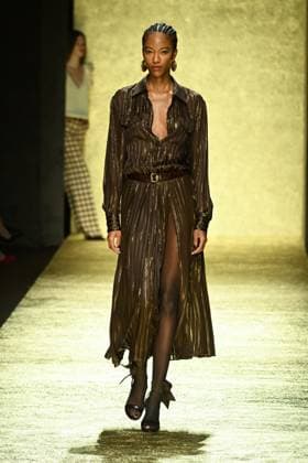 Milan, Milan Women s Fashion Week: Fall Winter 2025 - Women s Fashion, Fall Winter 2025.- Luisa Spagnoli fashion show - catwalk. in the photo: model  Copyright: xSimonaxChiocciax xipa-agency.netx xSimonaxChiocciax IPA_Agency_IPA54763958